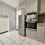 Duplex 70m2 - Vue Cite Medievale - Parking Gratuit *