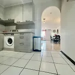 Duplex 70m2 - Vue Cite Medievale - Parking Gratuit Apartmán