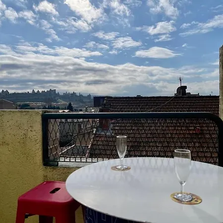 Duplex 70m2 - Vue Cite Medievale - Parking Gratuit * Carcassonne