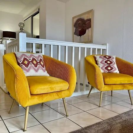 Duplex 70m2 - Vue Cite Medievale - Parking Gratuit