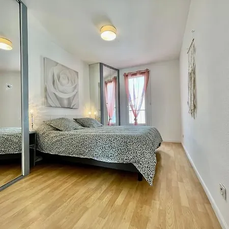 Apartmán Duplex 70m2 - Vue Cite Medievale - Parking Gratuit